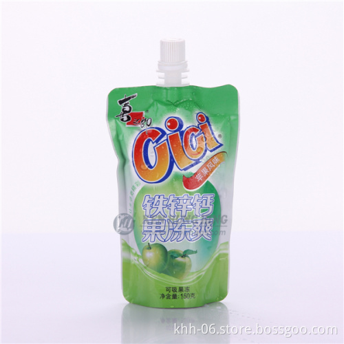 Stand up pour spout souch for juice beverage